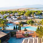 Siblu Mar Estang Aldeamento Turístico *